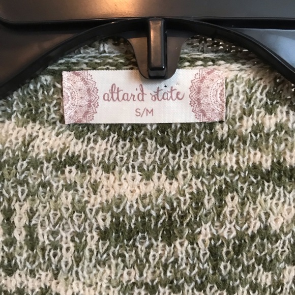 Sweater - Picture 2 of 2